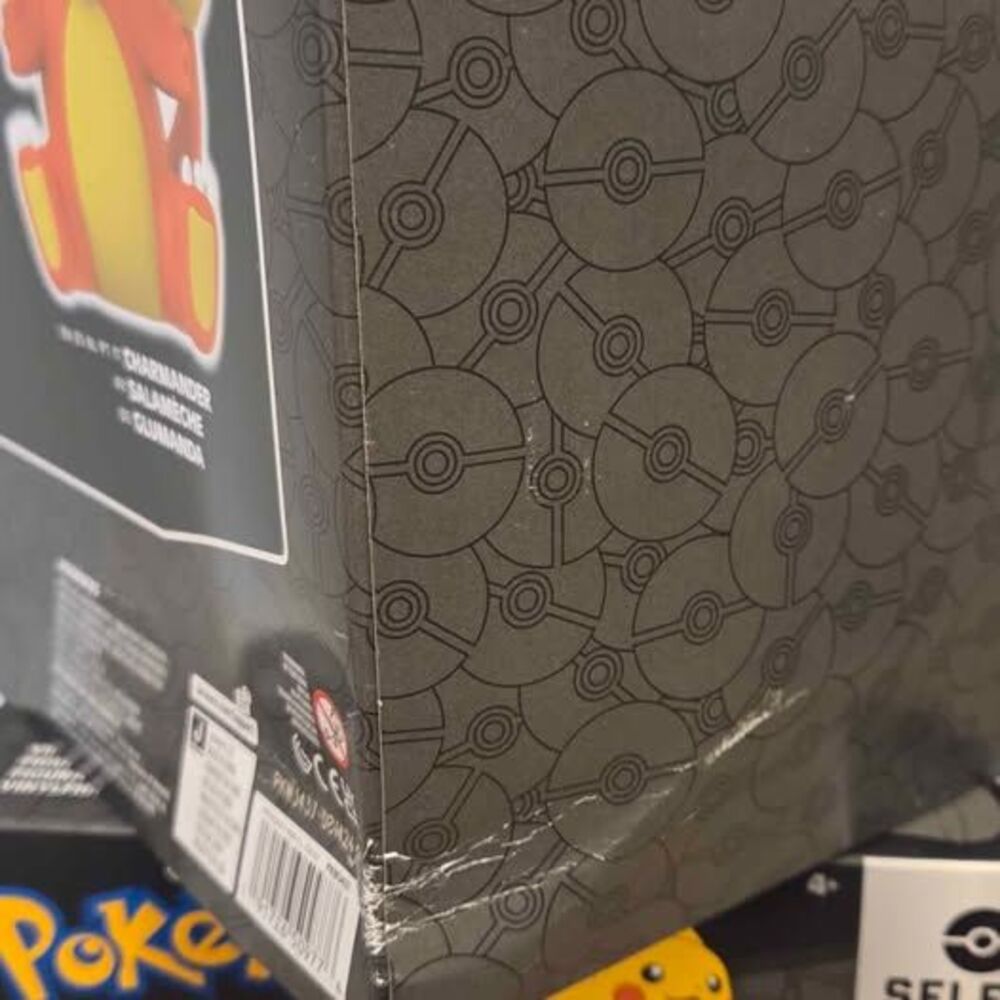 Pokemon 8 inch vinyl figures - Picture 4 of 10